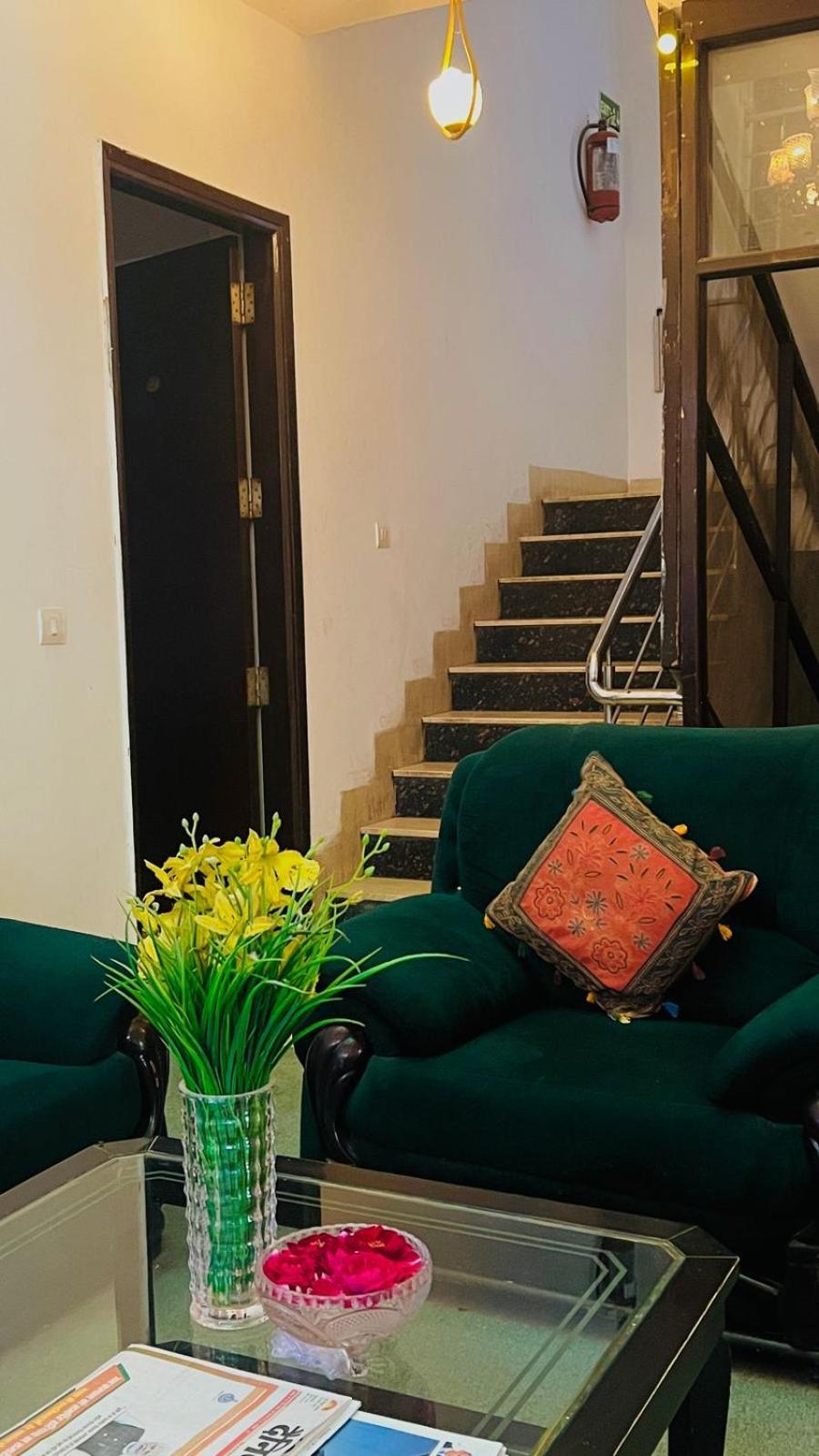 Hotel The Am Bliss Gurgaon Ngoại thất bức ảnh